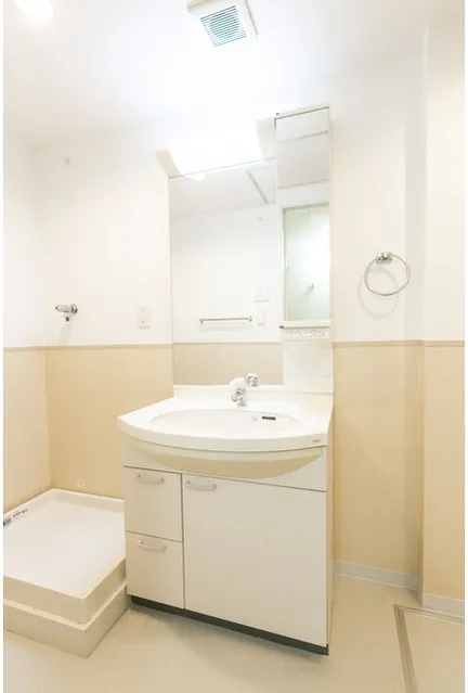 Shinonome Canal Court CODAN Building No.11 - Interior - ["Bathroom", "Property", "Room"]