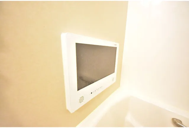 King House Sugamo - Interior - ["Electronic device", "Display device", "Technology"]