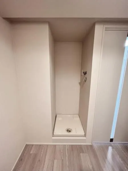 Foresity Bunkyo Myogadani - Interior - ["Wood", "Flooring", "Bathroom"]