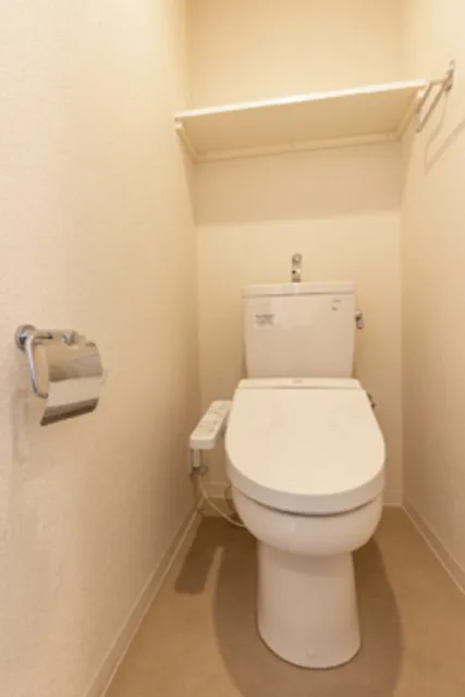 Grandeur Yoyogi-Ooyama - Interior - ["Flooring", "Floor", "Toilet seat"]