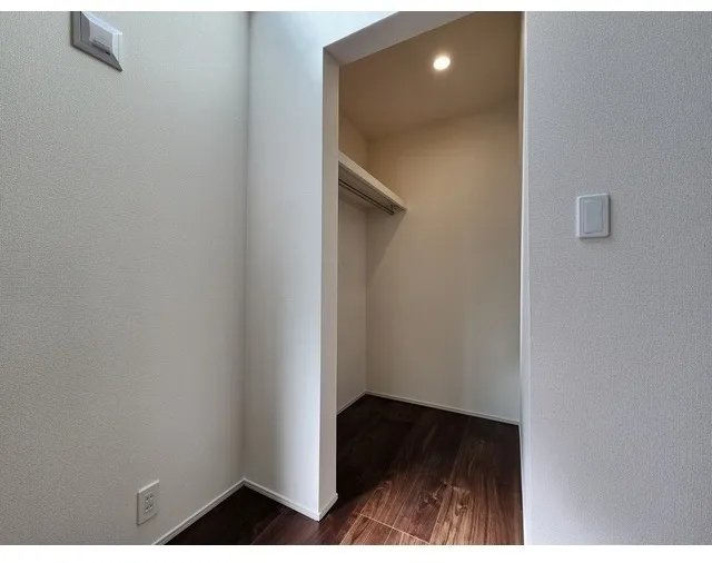 Kolet Yotsukaido Warabi - Interior - ["Flooring", "Floor", "Ceiling"]