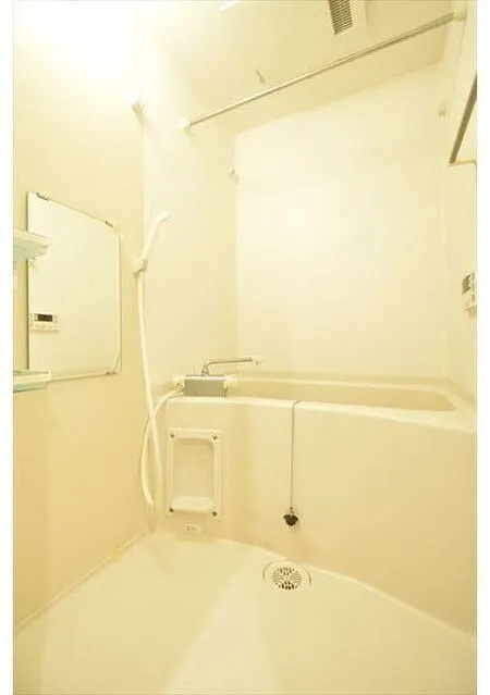 TS Yoyogi Park - Interior - ["Ceiling", "Plumbing fixture", "Bathroom"]