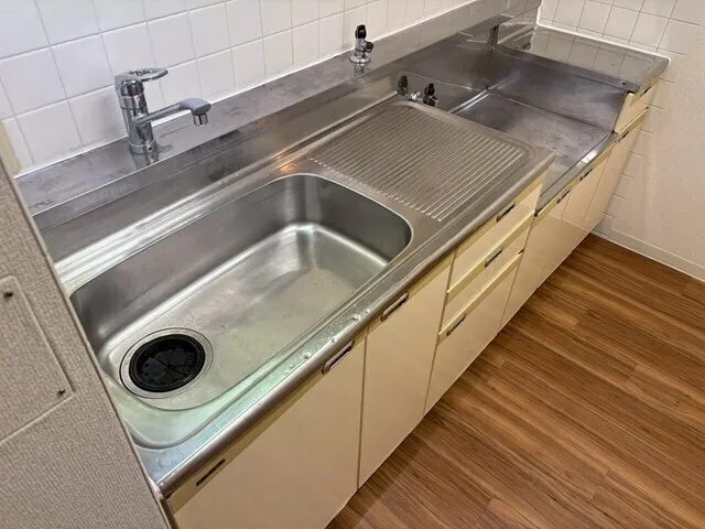 Shakujii Garden Heights - Interior - ["Kitchen Sink", "Sink", "Plumbing fixture"]