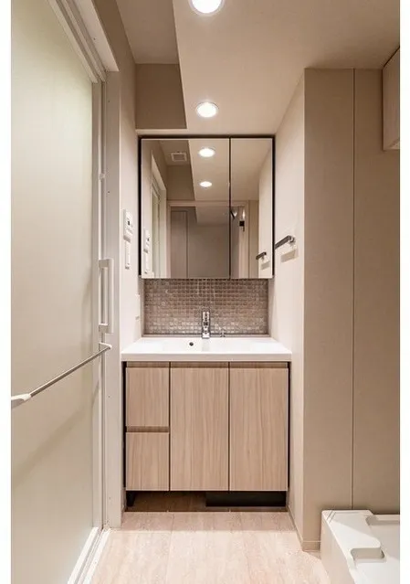 Season Flats Omorinishi - Interior - ["Flooring", "Floor", "Interior design"]