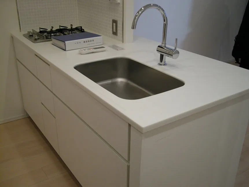 Residia Shibaura Kaigan - Interior - ["Tap", "Sink", "Kitchen sink"]