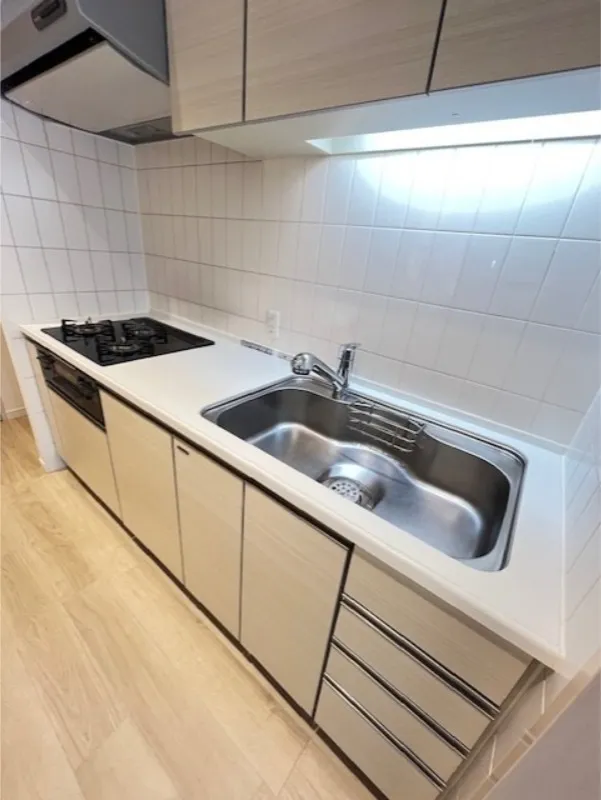 West Park Tower Ikebukuro - Interior - ["Flooring", "Major appliance", "Floor"]