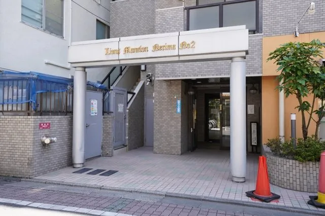 Lions Mansion Nerima No. 2 - Exterior - ["Composite material", "Door", "Gate"]