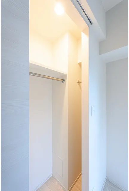 LEFONT PROGRAM Ueno Inaricho - Interior - ["Flooring", "Wood", "Floor"]