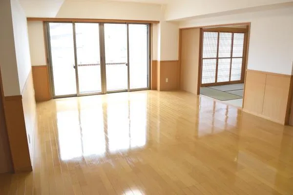 Tiara Ebisu - Interior - ["Flooring", "Floor", "Wood flooring"]