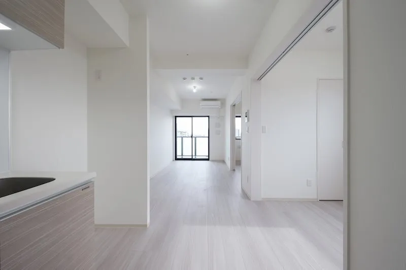 Due Iriya I - Interior - ["Floor", "Flooring", "Apartment"]