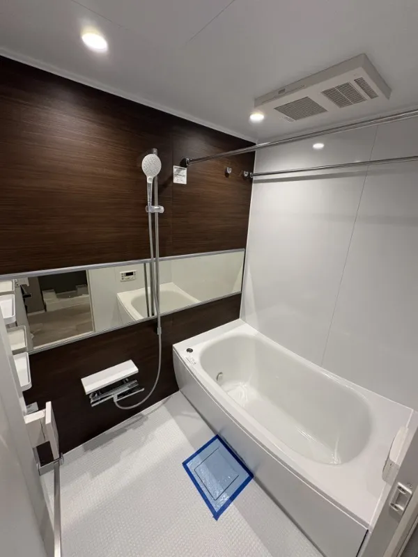Residia Bunkyo Otowa - Interior - ["Plumbing fixture", "Flooring", "Interior design"]