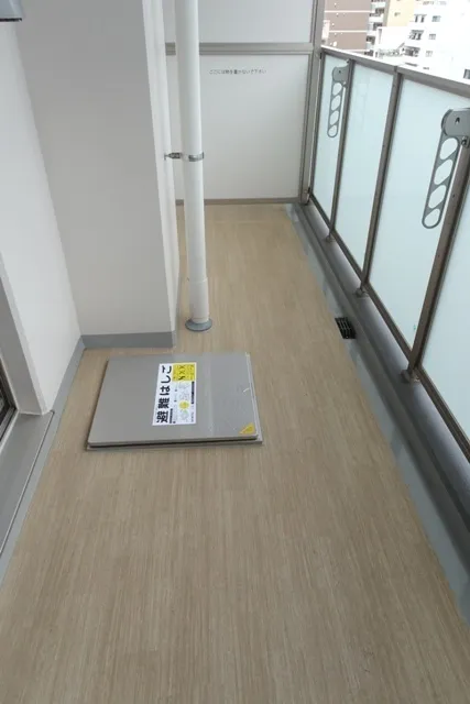 Park Axis Kinshicho West - Interior - ["Floor", "Laminate flooring", "Flooring"]