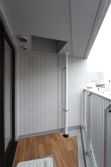 NJK MARQUIS OMOTESANDO - Interior - ["Room", "Architecture", "Property"]