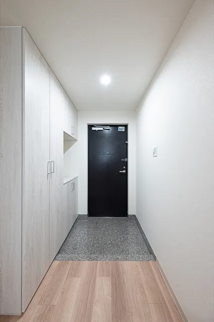 Comforia Nishiogikita - Interior - ["Fixture", "Door", "Building"]