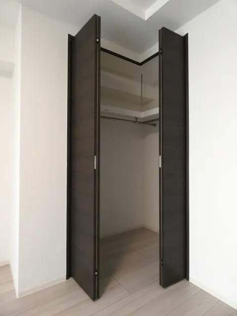 Dimus Meguro Gyoninzaka - Interior - ["Rectangle", "Fixture", "Wood"]