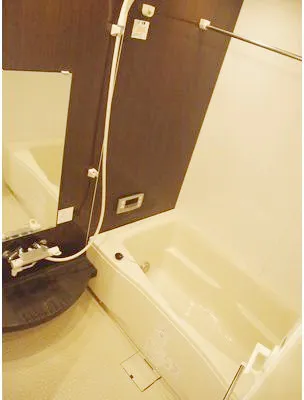 Estem Plaza Nihonbashi - Interior - ["Flooring", "Plumbing fixture", "Floor"]