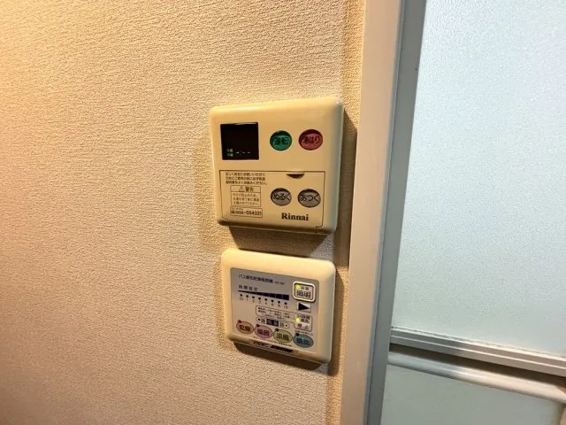 Dolce Kyobashi Ichibankan - Interior - ["Electronic device", "Technology", "Machine"]