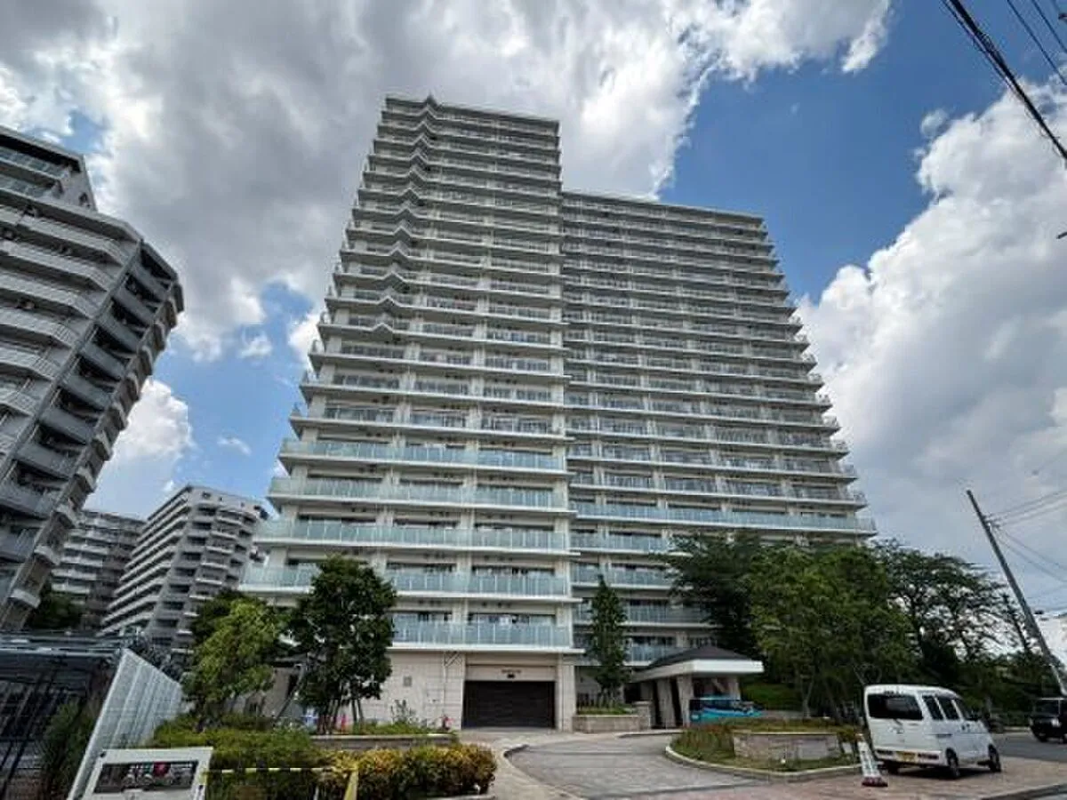 Park Tower Oji River Grace
