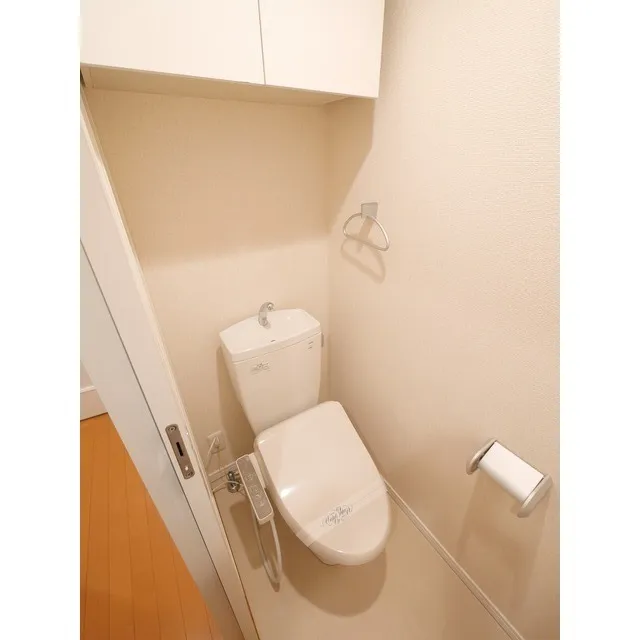 Orchid Residence Itabashi - Interior - ["Toilet", "Plumbing fixture", "Bathroom"]