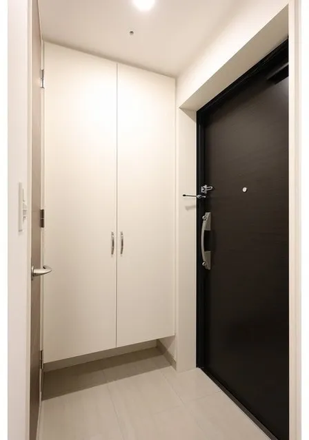 Grand Chiyoda Iwamotocho - Interior - ["Wall", "Flooring", "Wood"]