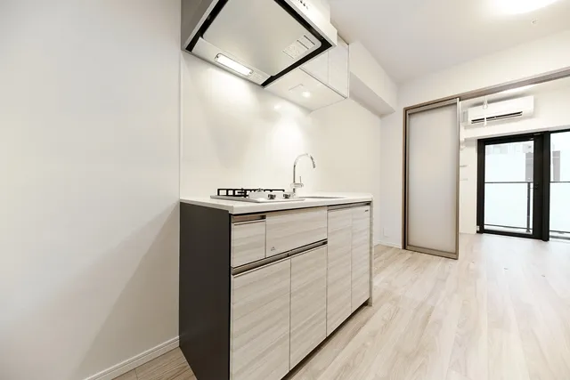 Belfirth Kanda Jimbocho - Interior - ["Wood flooring", "Apartment", "Laminate flooring"]
