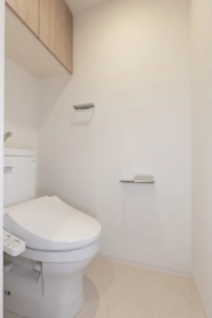 LEGASIS Nakameguro - Interior - ["Property", "Toilet seat", "Bathroom"]