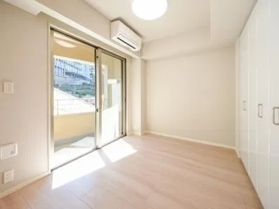 Milia Residence Nogizaka - Interior - ["Fixture", "Wood", "Door"]