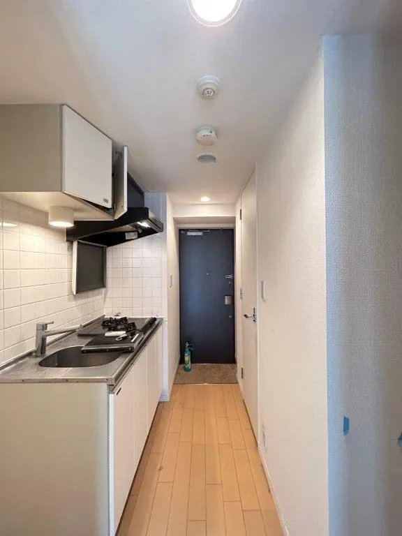 KDX Residence Higashi Shinjuku - Interior - ["Flooring", "Floor", "Ceiling"]