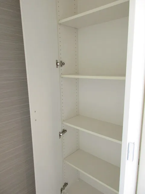 Park Habio Togoshi - Interior - ["Fixture", "Shelving", "Wood"]