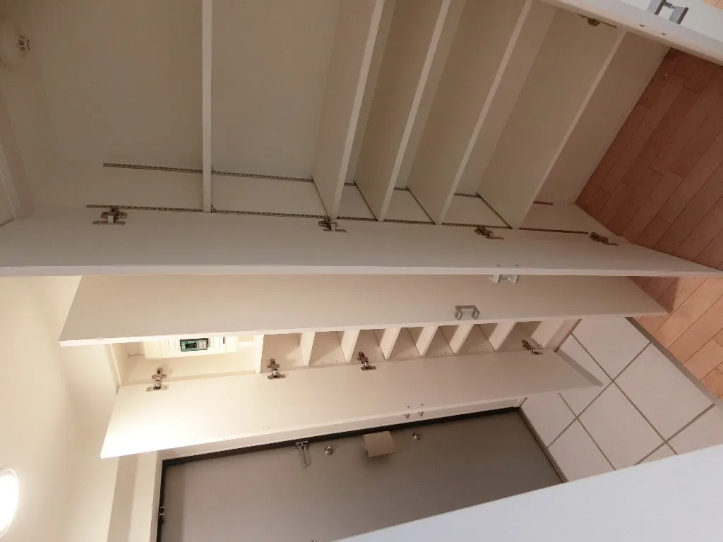 Residence Shirokane Colore - Interior - ["Building", "Rectangle", "Wood"]