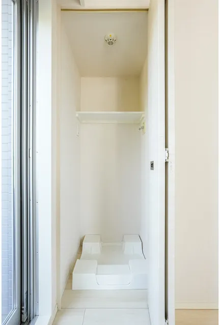 REX Shirokane - Interior - ["Wood", "Flooring", "Floor"]