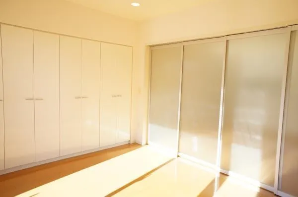 Brillia Ist Sangenjaya Ivy Terrace - Interior - ["Building", "Fixture", "Wood"]