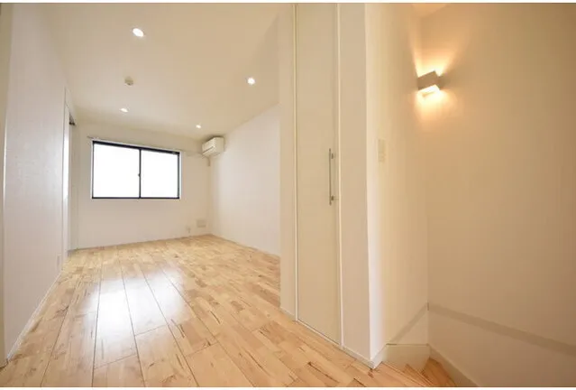 Prendre Higashi Shinjuku - Interior - ["Wood flooring", "Flooring", "Floor"]