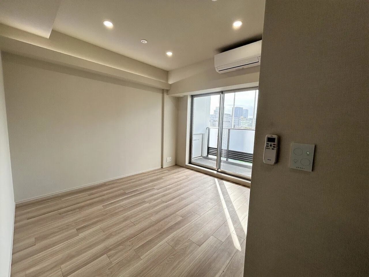 Blanchiesta Kiba - Interior - ["Flooring", "Floor", "Wood flooring"]