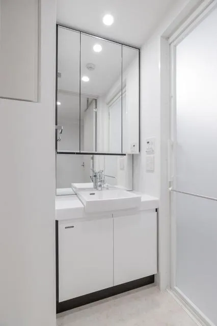 AIFLAT Magome - Interior - ["Bathroom Sink", "Plumbing fixture", "Interior design"]