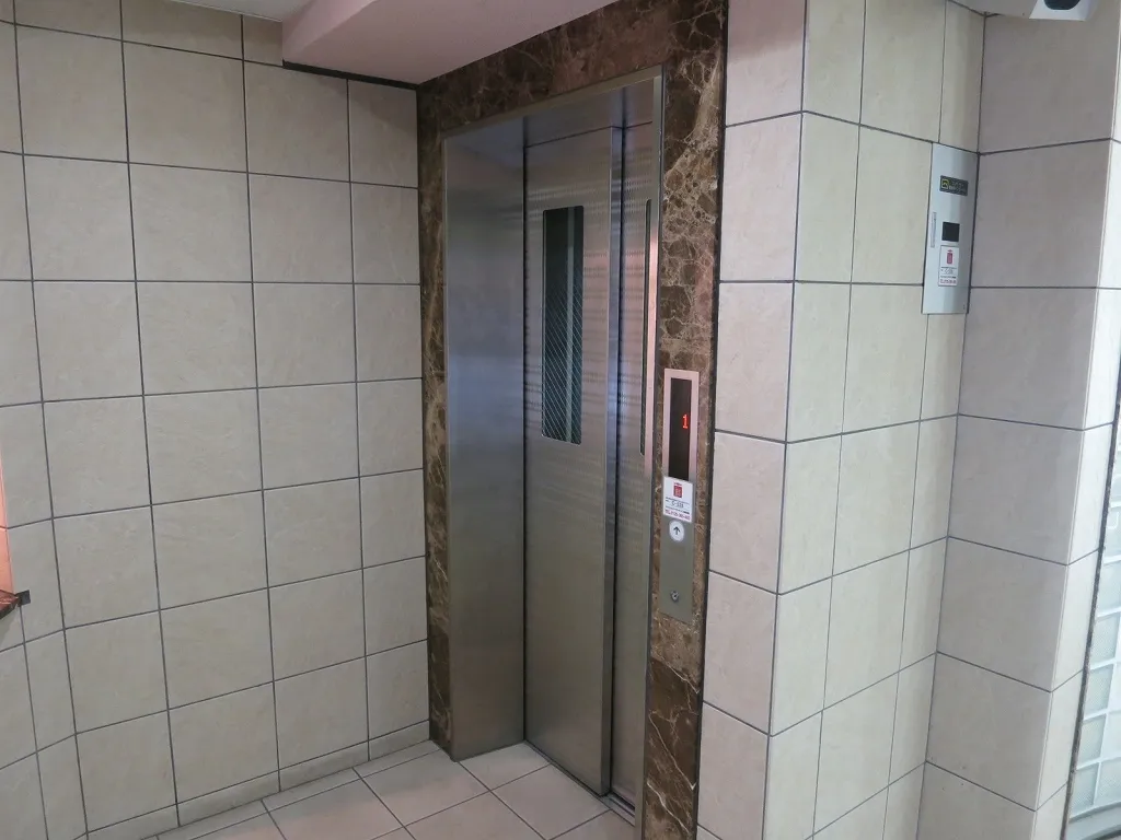 Maison Nihonbashi Mitsukoshi-Mae - Other - ["Building", "Fixture", "Interior design"]