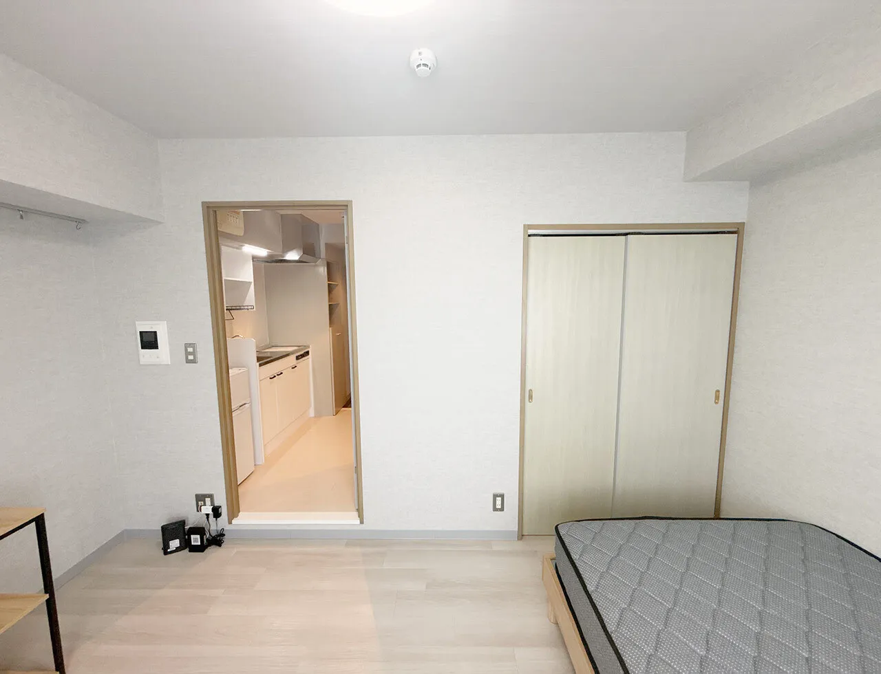 Mynavi STAY Miraie Ikebukuro Meiji-Dori - Interior - ["Flooring", "Floor", "Wood"]