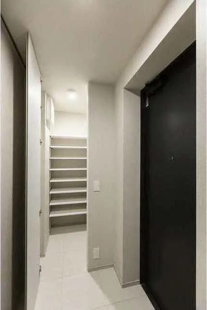 Ansolie Shimokitazawa - Interior - ["Building", "Fixture", "Wood"]