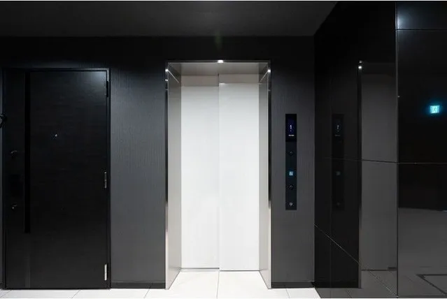 Comforia Higashioi II - Other - ["Flooring", "Floor", "Glass"]