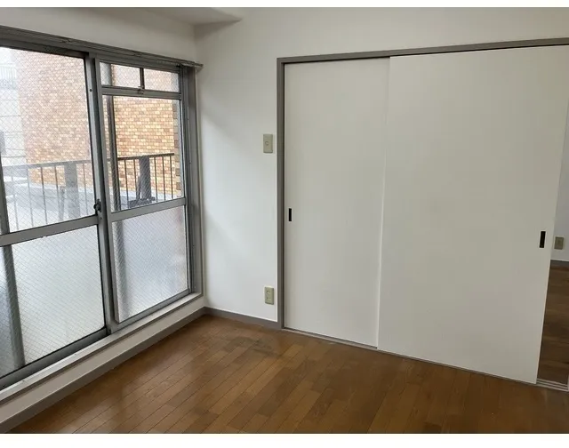 Maison Murase - Interior - ["Flooring", "Floor", "Door"]