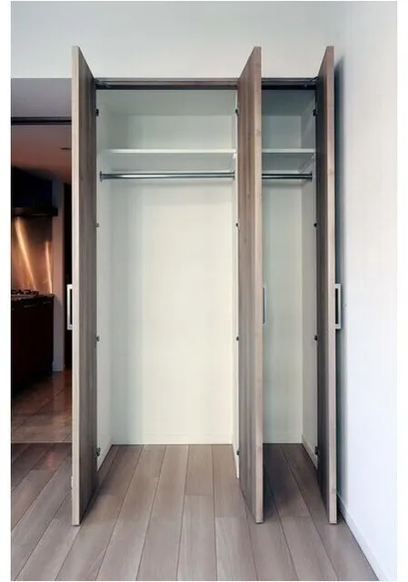 Comforia Monzennakacho - Interior - ["Flooring", "Door", "Glass"]