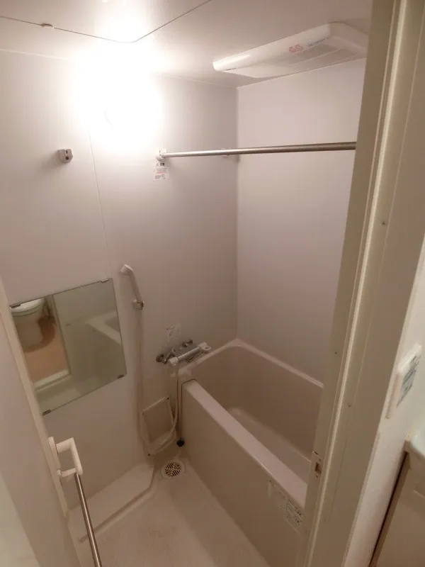 KDX Residence Yukiya Otsuka - Interior - ["Floor", "Flooring", "Ceiling"]