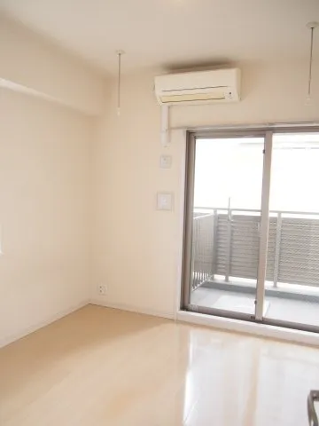 Prime Urban Kinshi Park - Interior - ["Flooring", "Floor", "Wood flooring"]