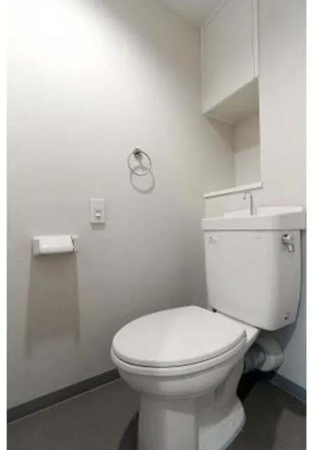 COLORS GARDEN - Interior - ["Toilet seat", "Toilet", "Plumbing fixture"]