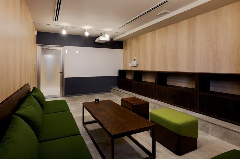WORVE Suita Esaka - Interior - ["Flooring", "Interior design", "Furniture"]