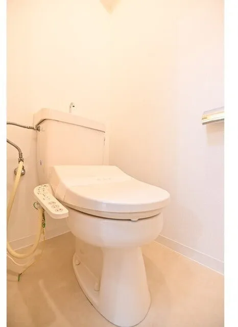 Seeds Residence Eifukucho Palace - Interior - ["Toilet seat", "Toilet", "Bathroom"]