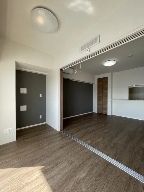 HF Tokiwadai Residence - Interior - ["Flooring", "Floor", "Interior design"]