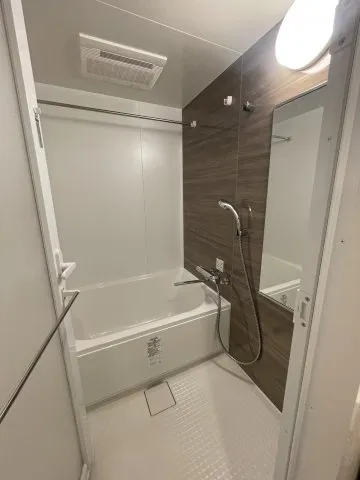Proud Flat Kameido - Interior - ["Plumbing fixture", "Building", "Shower head"]