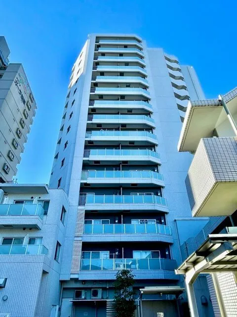 Residia Sasazuka II - Exterior - ["Skyscraper", "Building", "Daytime"]