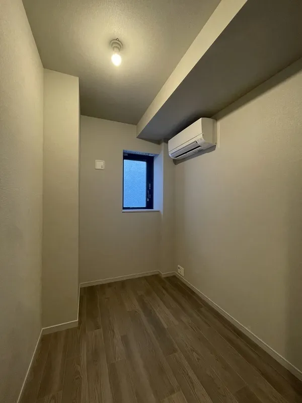 Lumiec Suite Ebisu - Interior - ["Flooring", "Wood", "Floor"]